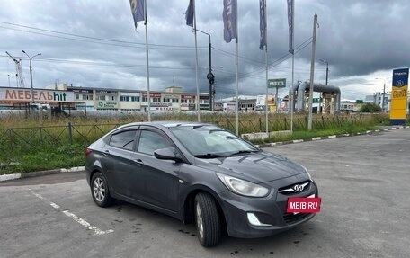 Hyundai Solaris II рестайлинг, 2013 год, 699 999 рублей, 2 фотография