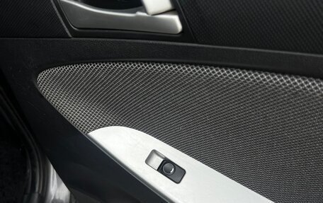 Hyundai Solaris II рестайлинг, 2013 год, 699 999 рублей, 20 фотография