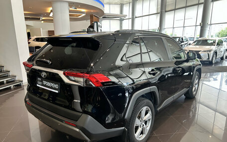 Toyota RAV4, 2021 год, 3 496 000 рублей, 6 фотография