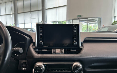 Toyota RAV4, 2021 год, 3 496 000 рублей, 18 фотография