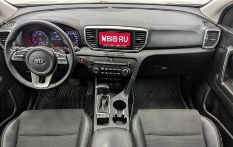 KIA Sportage IV рестайлинг, 2019 год, 2 075 000 рублей, 10 фотография