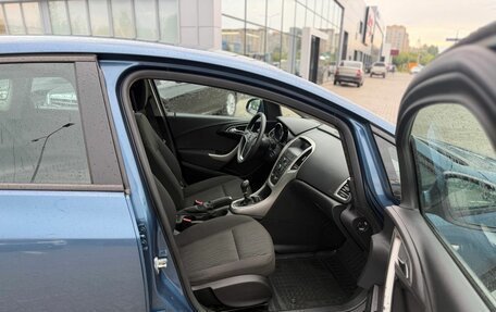 Opel Astra J, 2013 год, 850 000 рублей, 9 фотография