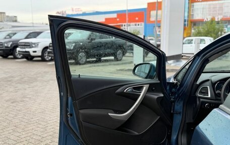 Opel Astra J, 2013 год, 850 000 рублей, 14 фотография