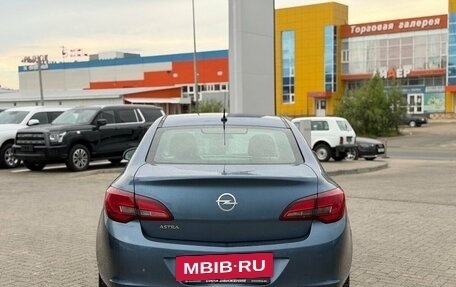 Opel Astra J, 2013 год, 850 000 рублей, 6 фотография