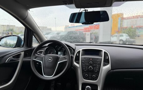 Opel Astra J, 2013 год, 850 000 рублей, 24 фотография