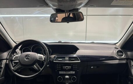 Mercedes-Benz C-Класс, 2011 год, 1 132 000 рублей, 13 фотография