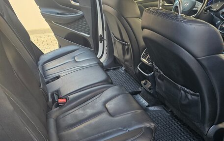 Hyundai Santa Fe IV, 2018 год, 3 290 000 рублей, 4 фотография