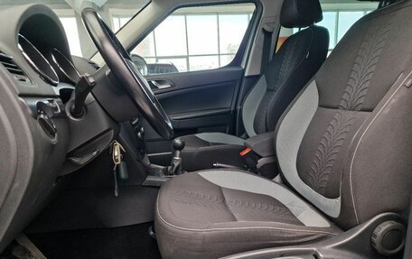 Skoda Yeti I рестайлинг, 2015 год, 1 299 000 рублей, 13 фотография