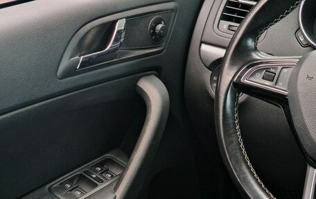 Skoda Yeti I рестайлинг, 2015 год, 1 299 000 рублей, 17 фотография