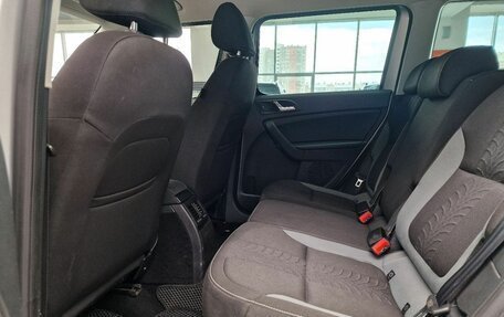 Skoda Yeti I рестайлинг, 2015 год, 1 299 000 рублей, 19 фотография