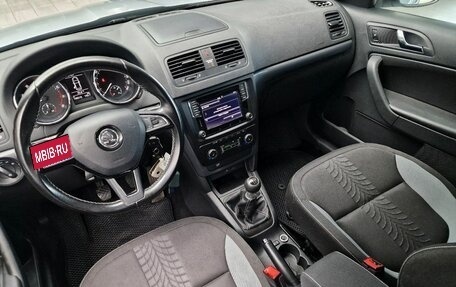 Skoda Yeti I рестайлинг, 2015 год, 1 299 000 рублей, 10 фотография
