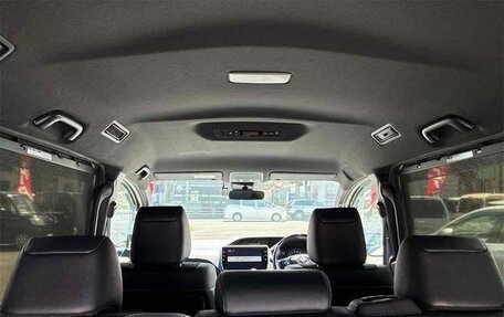 Toyota Noah III, 2020 год, 1 930 000 рублей, 33 фотография
