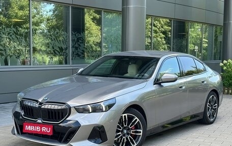BMW 5 серия, 2025 год, 7 490 000 рублей, 1 фотография