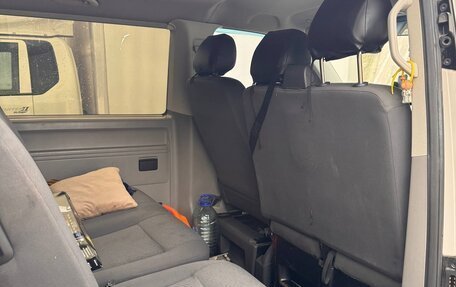 Volkswagen Caravelle T5, 2012 год, 990 000 рублей, 4 фотография