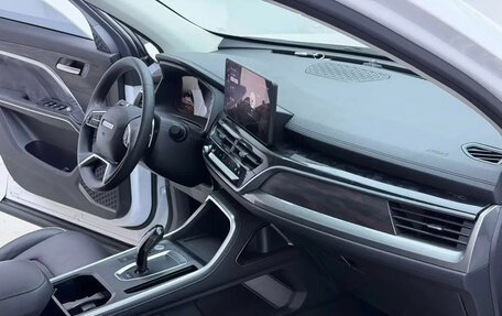 Haval H6, 2022 год, 1 250 000 рублей, 16 фотография