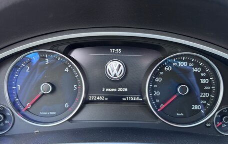 Volkswagen Touareg III, 2013 год, 1 550 000 рублей, 17 фотография