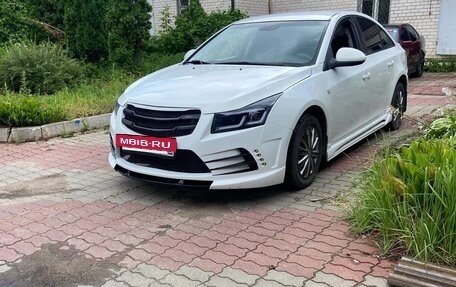 Chevrolet Cruze II, 2013 год, 552 000 рублей, 2 фотография