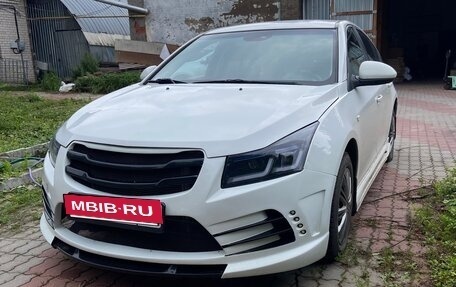 Chevrolet Cruze II, 2013 год, 552 000 рублей, 6 фотография