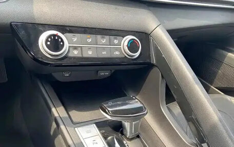 Hyundai Elantra, 2022 год, 1 452 300 рублей, 11 фотография
