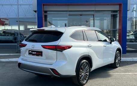 Toyota Highlander, 2026 год, 5 300 000 рублей, 6 фотография