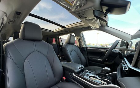 Toyota Highlander, 2026 год, 5 300 000 рублей, 9 фотография