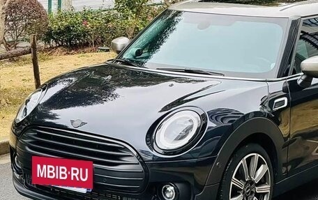 MINI Clubman, 2023 год, 2 050 111 рублей, 2 фотография
