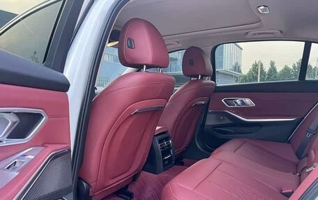 BMW 3 серия, 2023 год, 3 190 000 рублей, 11 фотография