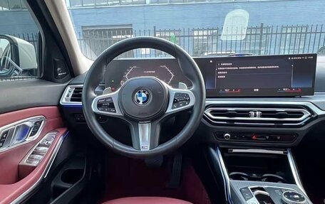 BMW 3 серия, 2023 год, 3 190 000 рублей, 13 фотография