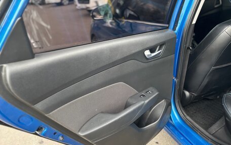 Hyundai Solaris II рестайлинг, 2018 год, 1 400 000 рублей, 9 фотография