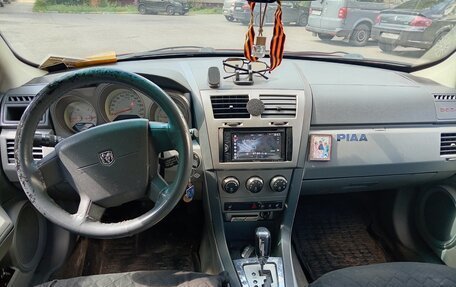 Dodge Avenger II рестайлинг, 2007 год, 670 000 рублей, 13 фотография