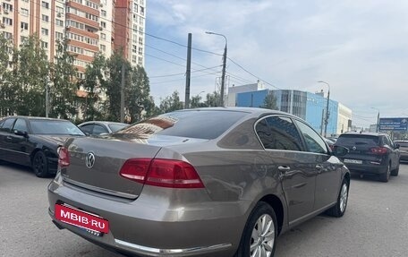 Volkswagen Passat B7, 2011 год, 760 000 рублей, 5 фотография