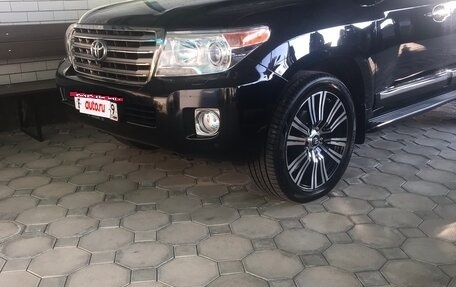 Toyota Land Cruiser 200, 2012 год, 5 100 000 рублей, 6 фотография