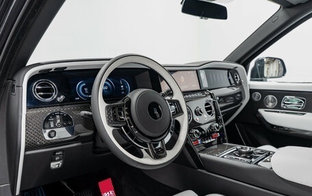 Rolls-Royce Cullinan, 2026 год, 69 790 000 рублей, 13 фотография