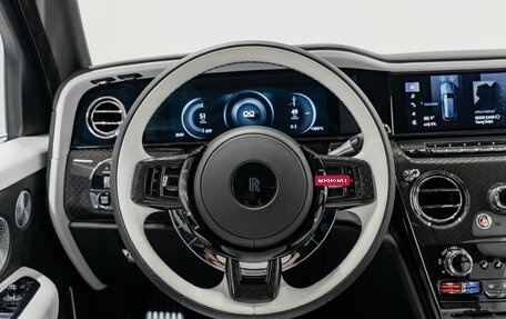 Rolls-Royce Cullinan, 2026 год, 69 790 000 рублей, 17 фотография