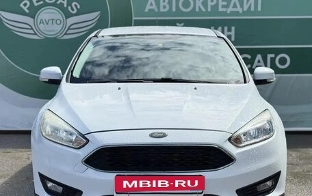 Ford Focus III, 2017 год, 590 000 рублей, 2 фотография