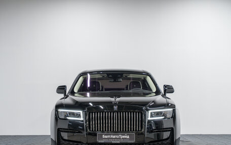 Rolls-Royce Ghost Series II рестайлинг, 2024 год, 37 990 000 рублей, 5 фотография
