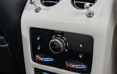Rolls-Royce Ghost Series II рестайлинг, 2024 год, 37 990 000 рублей, 36 фотография