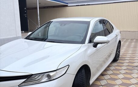 Toyota Camry, 2020 год, 3 150 000 рублей, 5 фотография