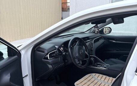 Toyota Camry, 2020 год, 3 150 000 рублей, 7 фотография