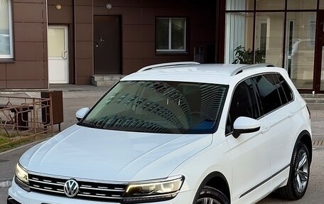 Volkswagen Tiguan II, 2019 год, 4 100 000 рублей, 1 фотография