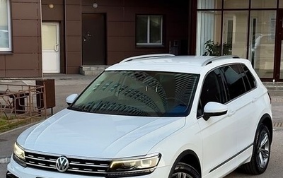 Volkswagen Tiguan II, 2019 год, 4 100 000 рублей, 1 фотография