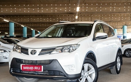 Toyota RAV4, 2014 год, 2 399 000 рублей, 1 фотография