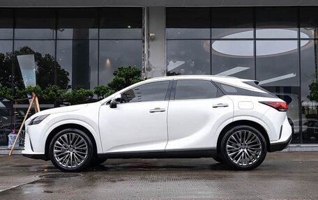Lexus RX IV рестайлинг, 2023 год, 8 100 000 рублей, 4 фотография