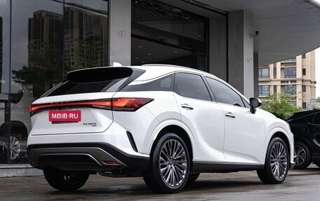 Lexus RX IV рестайлинг, 2023 год, 8 100 000 рублей, 5 фотография