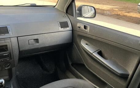 Skoda Fabia I, 2007 год, 290 000 рублей, 11 фотография