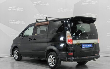 Nissan Serena II, 2001 год, 680 000 рублей, 3 фотография