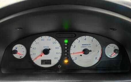 Nissan Serena II, 2001 год, 680 000 рублей, 18 фотография