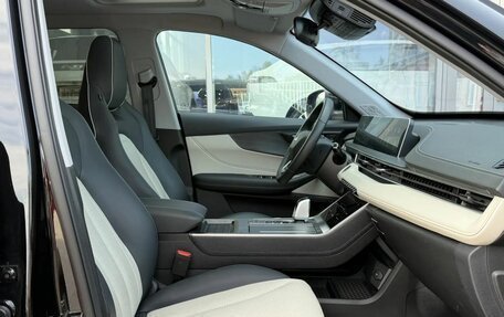 Chery Tiggo 4 I рестайлинг, 2024 год, 1 890 000 рублей, 10 фотография