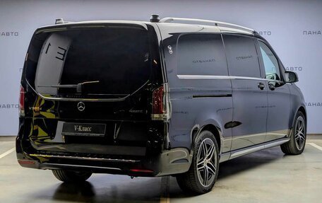 Mercedes-Benz V-Класс, 2024 год, 33 500 000 рублей, 3 фотография