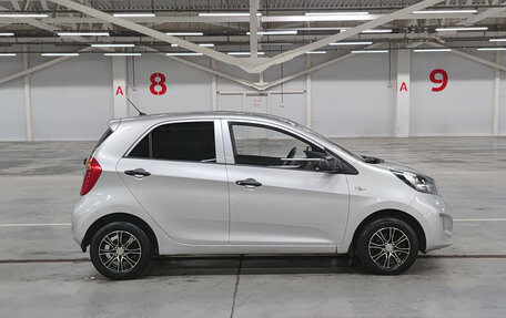 KIA Picanto II, 2011 год, 590 000 рублей, 5 фотография